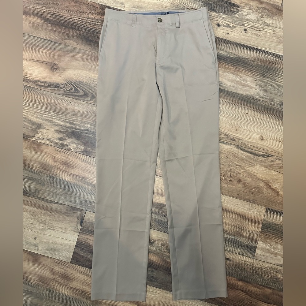 Mens grand slam golf pants 30x32. Like new condition.